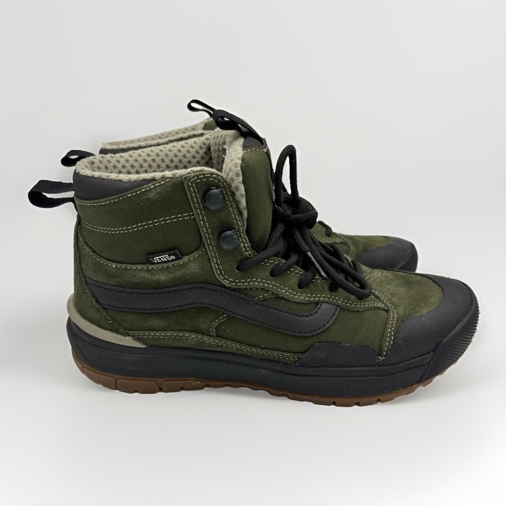 VANS Boots HEIQ Eco Dry Men's 7 Women 8.5 Olive Green & Black Gorpcore H20 Repel